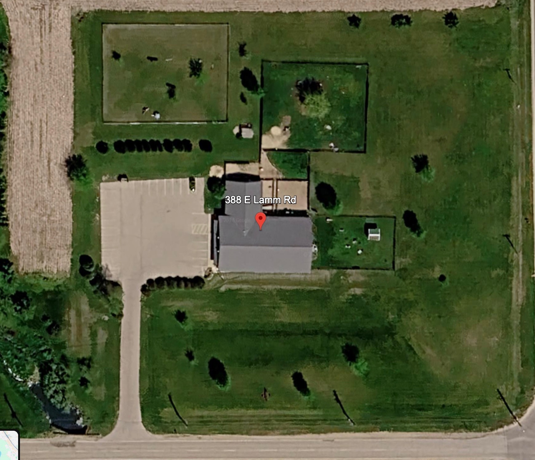 Aerial view of Carlson Canine Camp facility at 388 E Lamm Rd, Freeport, IL